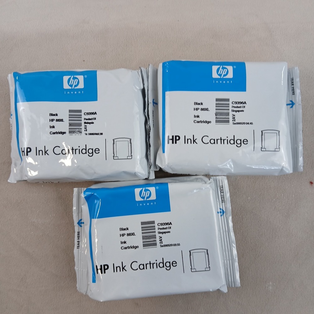 3 HP 88XL C9396A New And Sealed‎